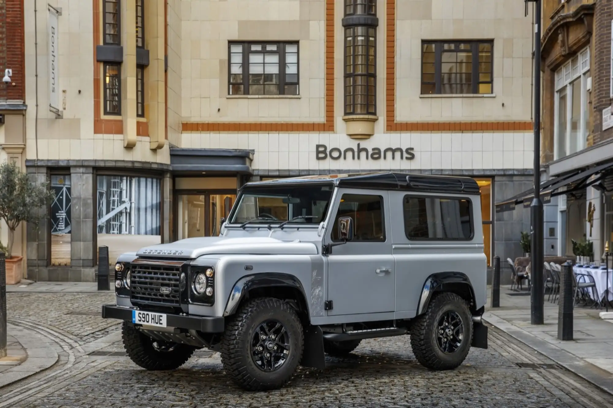Land Rover Defender a Londra - 16