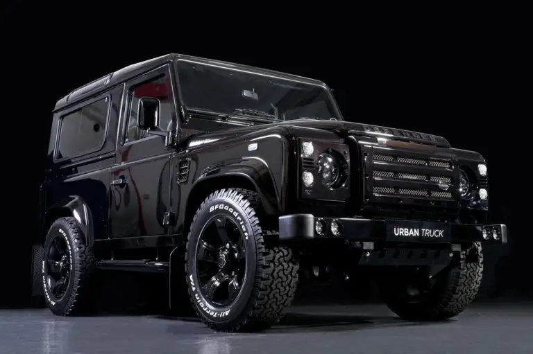 Land Rover Defender by Urban Truck - 5
