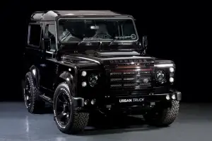 Land Rover Defender by Urban Truck - 15