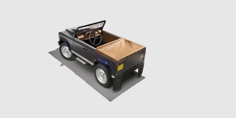 Land Rover Defender concept a pedali - 9