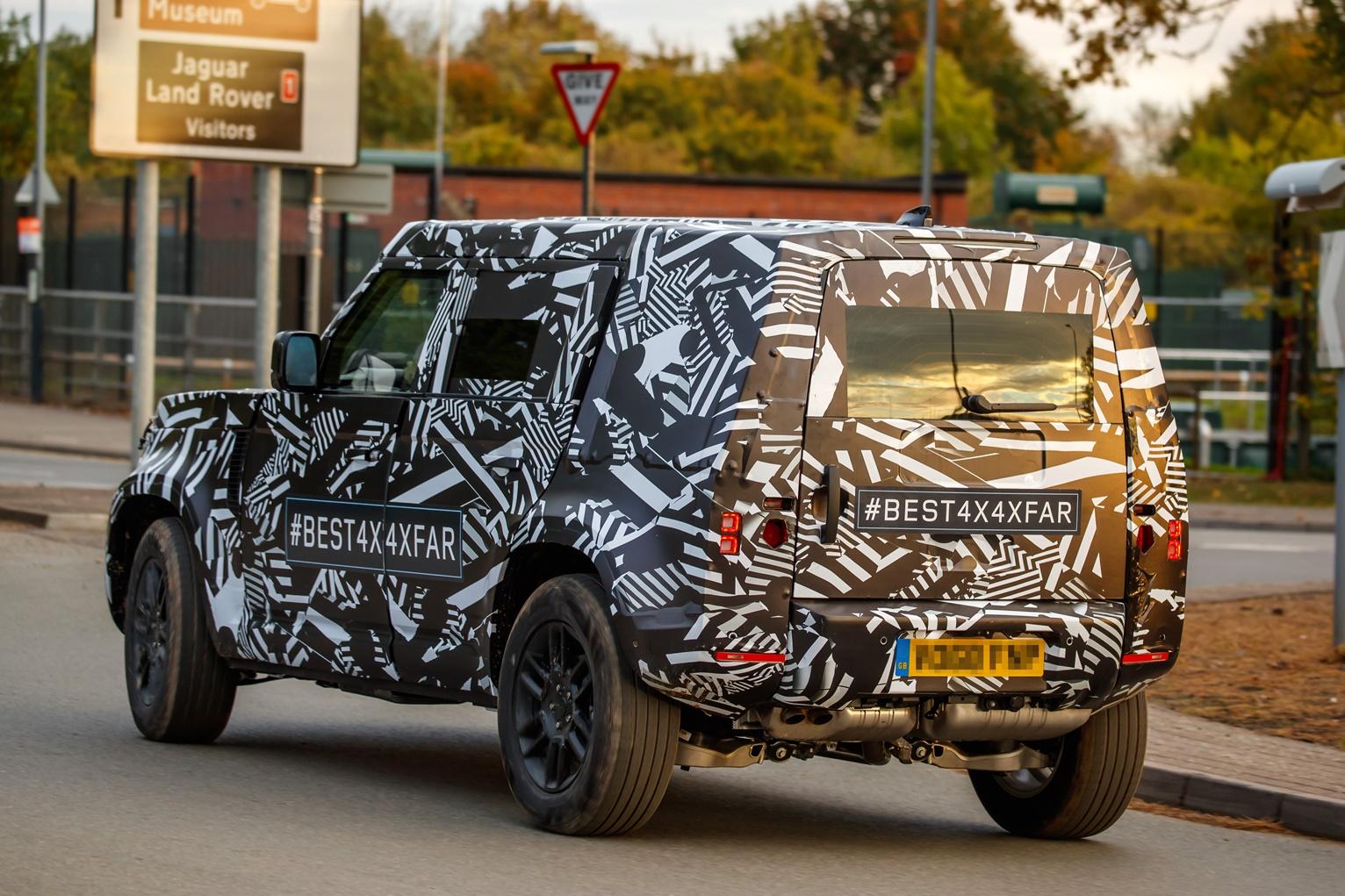 Land Rover Defender foto spia ufficiali 3 ottobre 2018