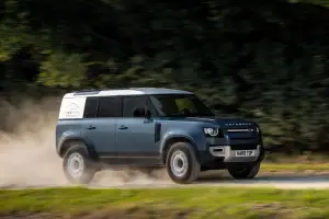 Land Rover Defender Hard Top