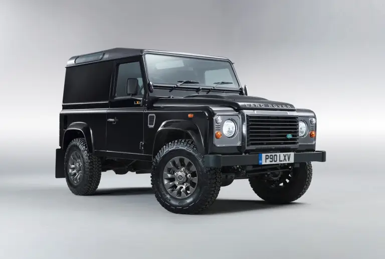 Land Rover Defender LXV Special Edition - 3