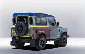 Land Rover Defender Paul Smith - 17