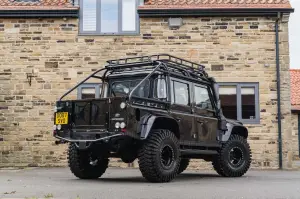 Land Rover Defender SVX Spectre - Foto - 14