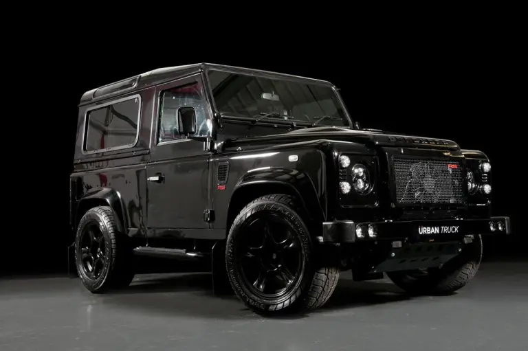 Land Rover Defender Ultimate RS by Urban Truck - 8