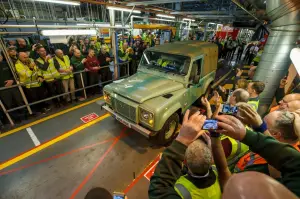 Land Rover Defender - ultimo modello realizzato all'impianto di Solihull