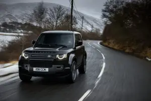 Land Rover Defender V8 