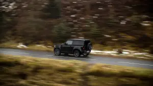 Land Rover Defender V8  - 50