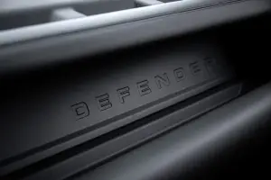 Land Rover Defender V8 