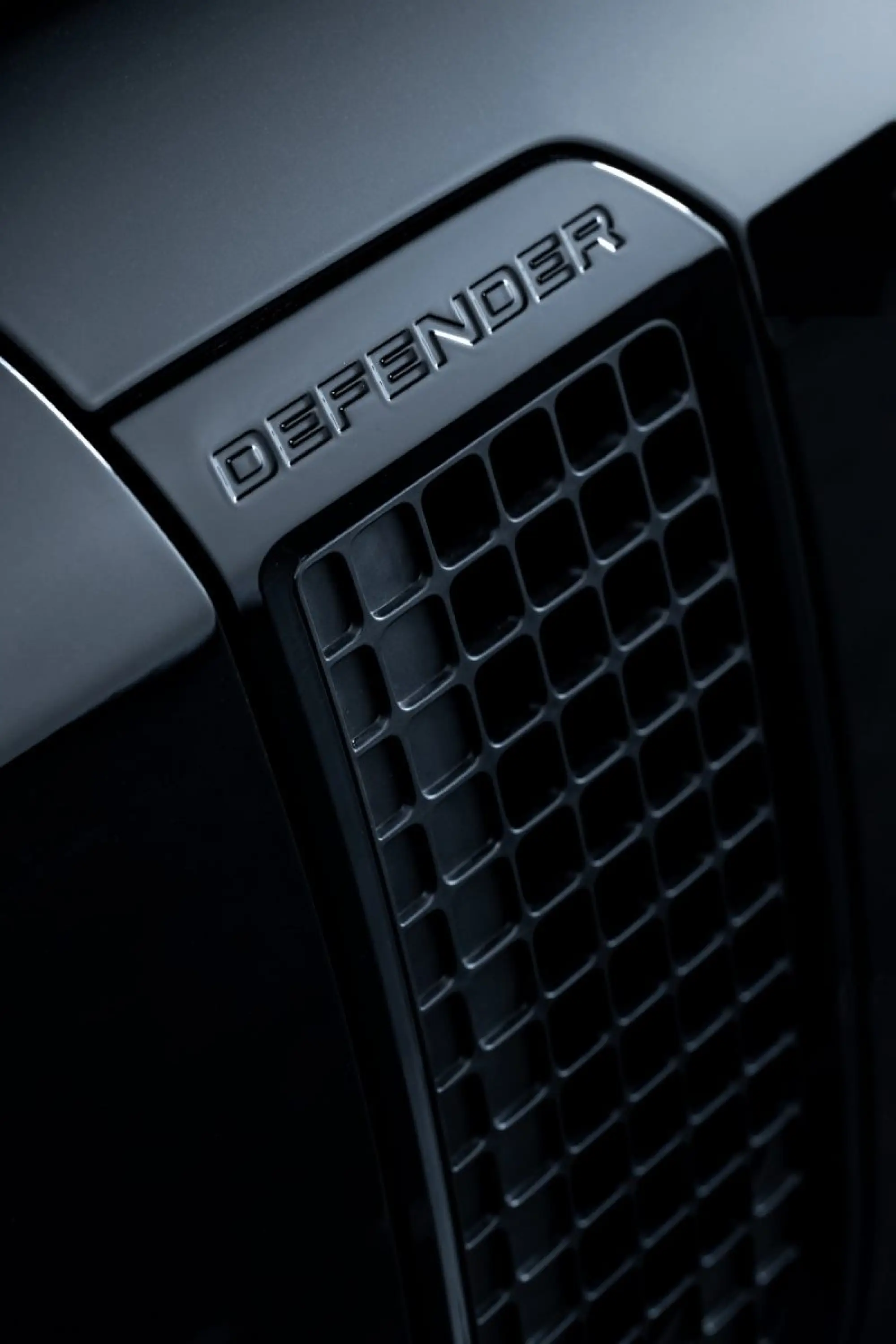 Land Rover Defender V8  - 80
