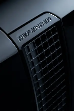 Land Rover Defender V8 