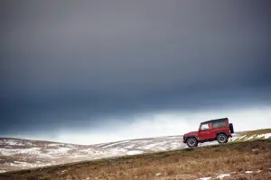 Land Rover Defender Works V8 - 3