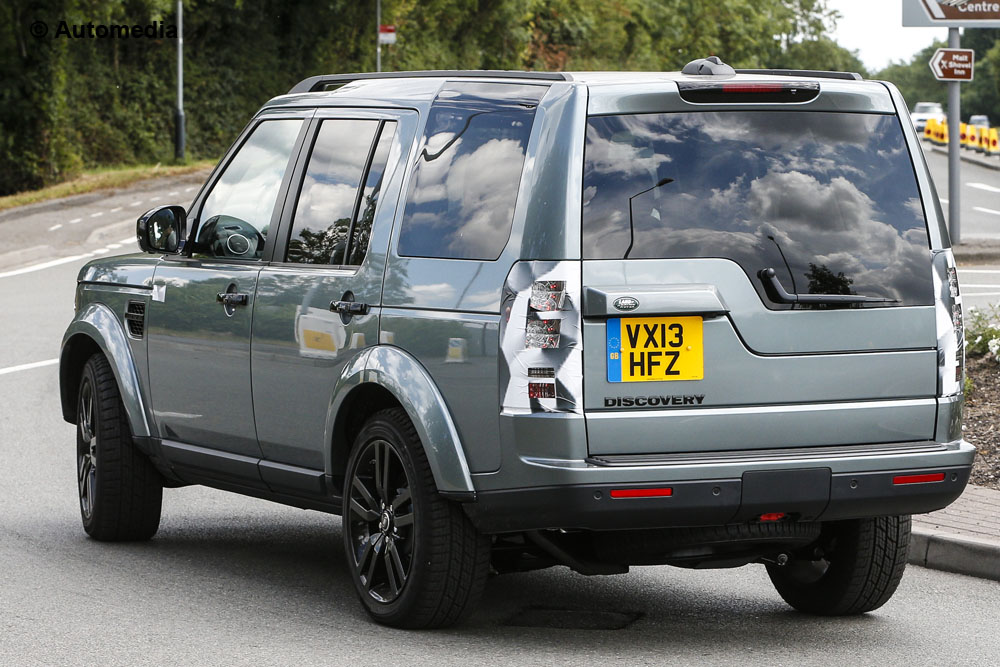 Land Rover Discovery 2014 - Foto spia 09-08-2013