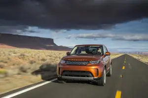 Land Rover Discovery - 2017 - 26