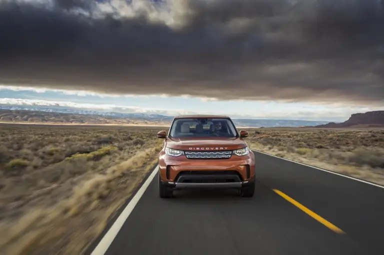 Land Rover Discovery - 2017 - 29