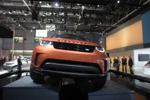 Land Rover Discovery 5 - Salone di Parigi 2016