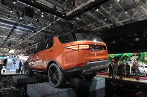 Land Rover Discovery 5 - Salone di Parigi 2016