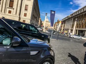 Land Rover Discovery Humanitarian Expedition Amatrice