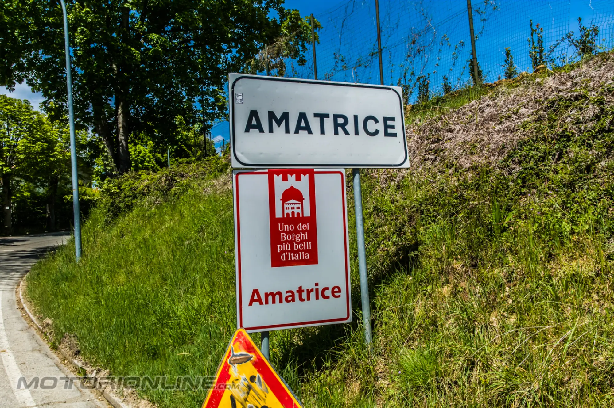 Land Rover Discovery Humanitarian Expedition Amatrice - 15