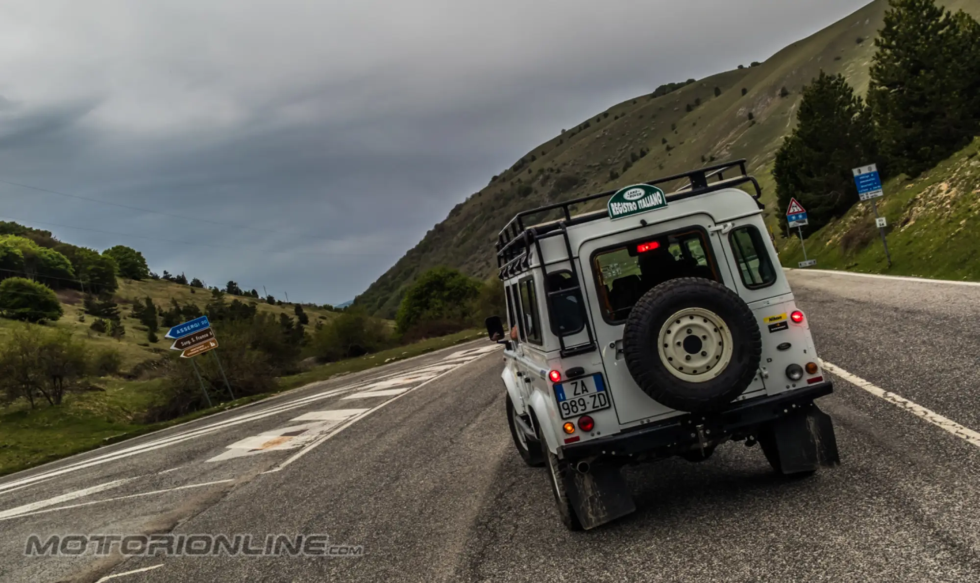 Land Rover Discovery Humanitarian Expedition Amatrice - 35