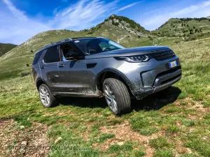 Land Rover Discovery Humanitarian Expedition Amatrice