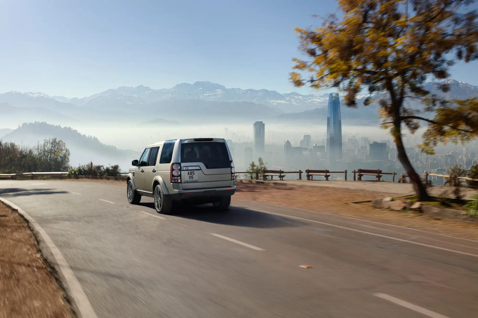 Land Rover Discovery Landmark e Graphite - 3