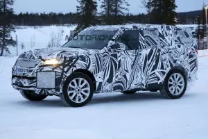Land Rover Discovery MY 2017 - Foto spia 09-02-2016