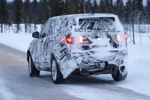 Land Rover Discovery MY 2017 - Foto spia 09-02-2016