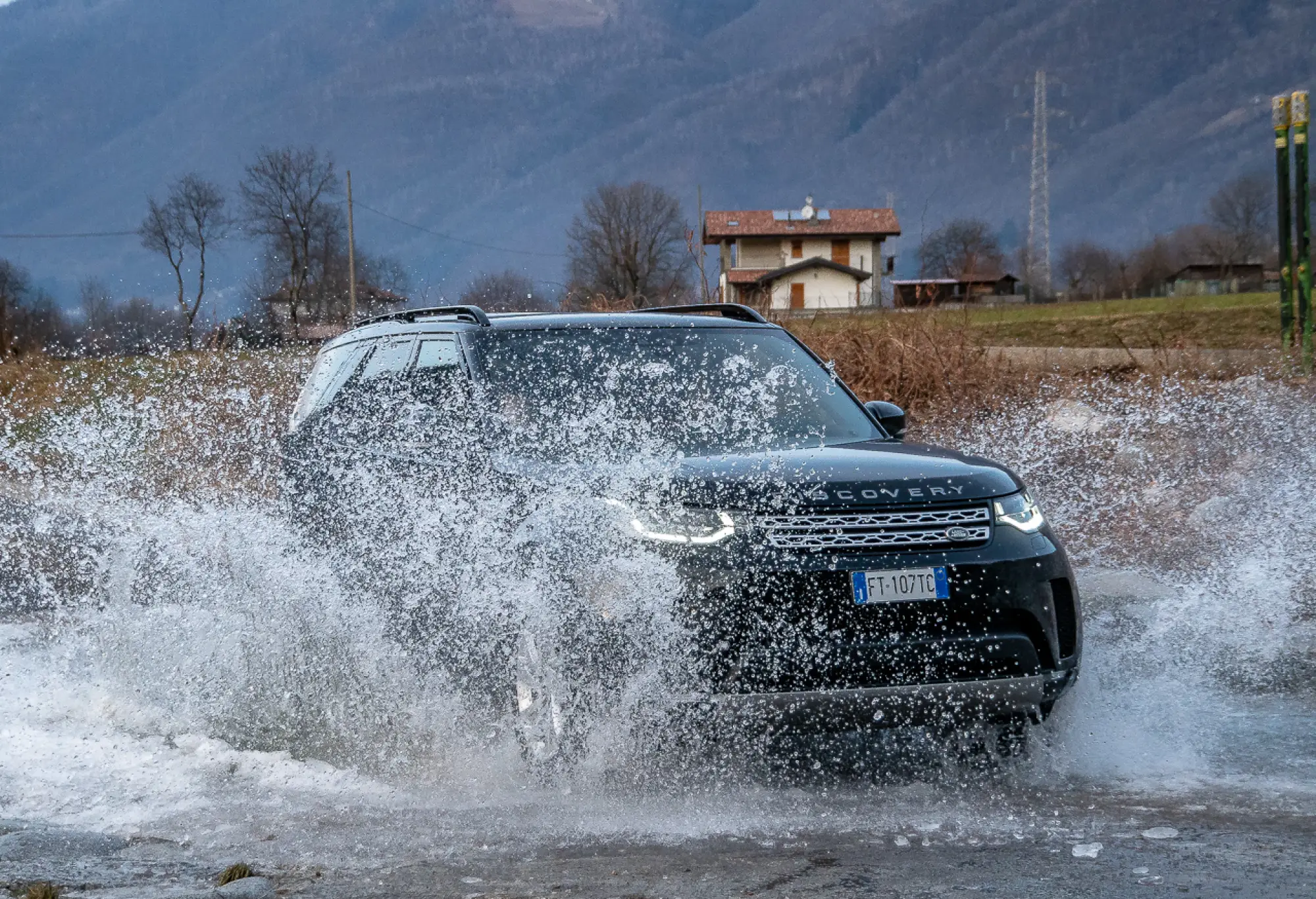 Land Rover Discovery - Prova su strada 2019 - 72
