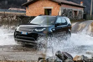 Land Rover Discovery - Prova su strada 2019