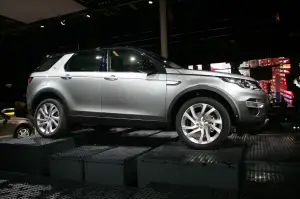 Land Rover Discovery - Salone di Parigi 2014 - 2