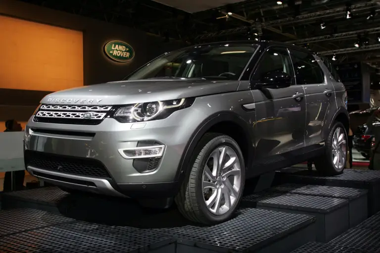 Land Rover Discovery - Salone di Parigi 2014 - 4