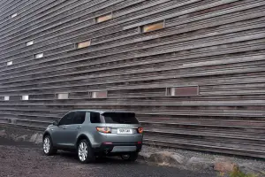 Land Rover Discovery Sport 2015