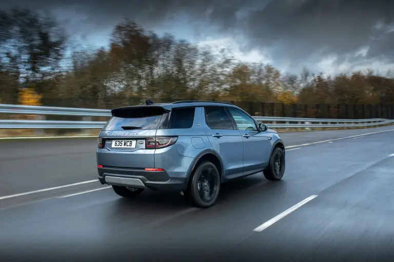Land Rover Discovery Sport e Range Rover Evoque plug-in hybrid - 14