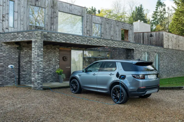 Land Rover Discovery Sport e Range Rover Evoque plug-in hybrid - 9