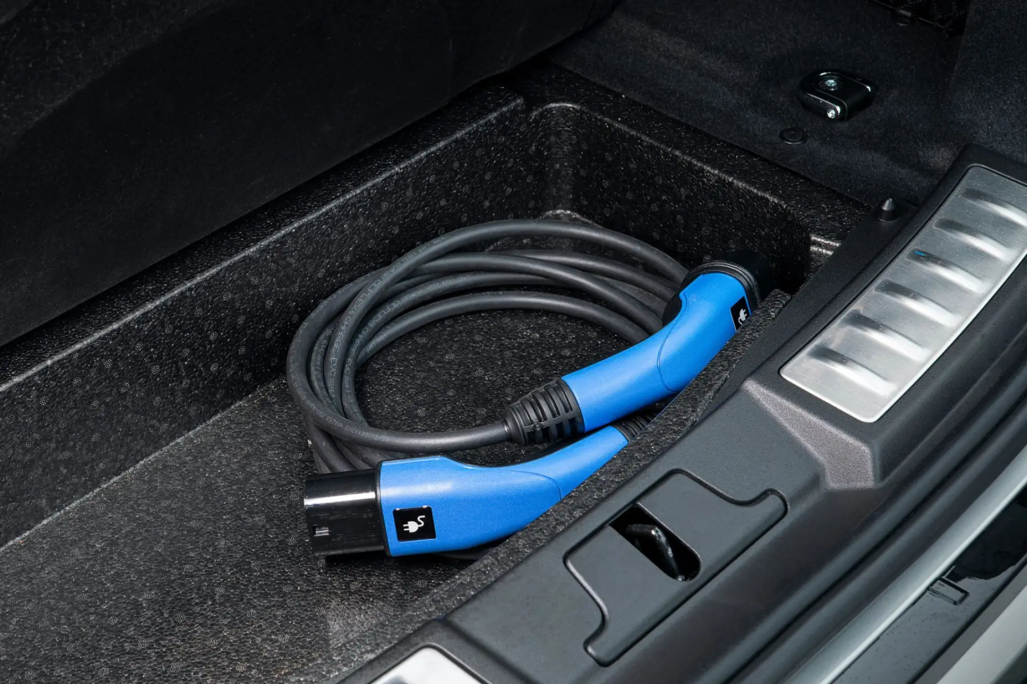 Land Rover Discovery Sport e Range Rover Evoque plug-in hybrid - 40