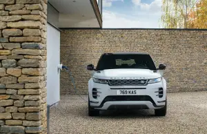 Land Rover Discovery Sport e Range Rover Evoque plug-in hybrid