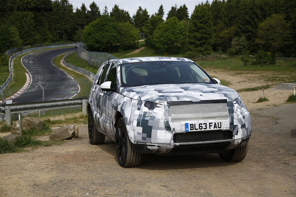 Land Rover Discovery Sport - Foto spia 26-05-2014