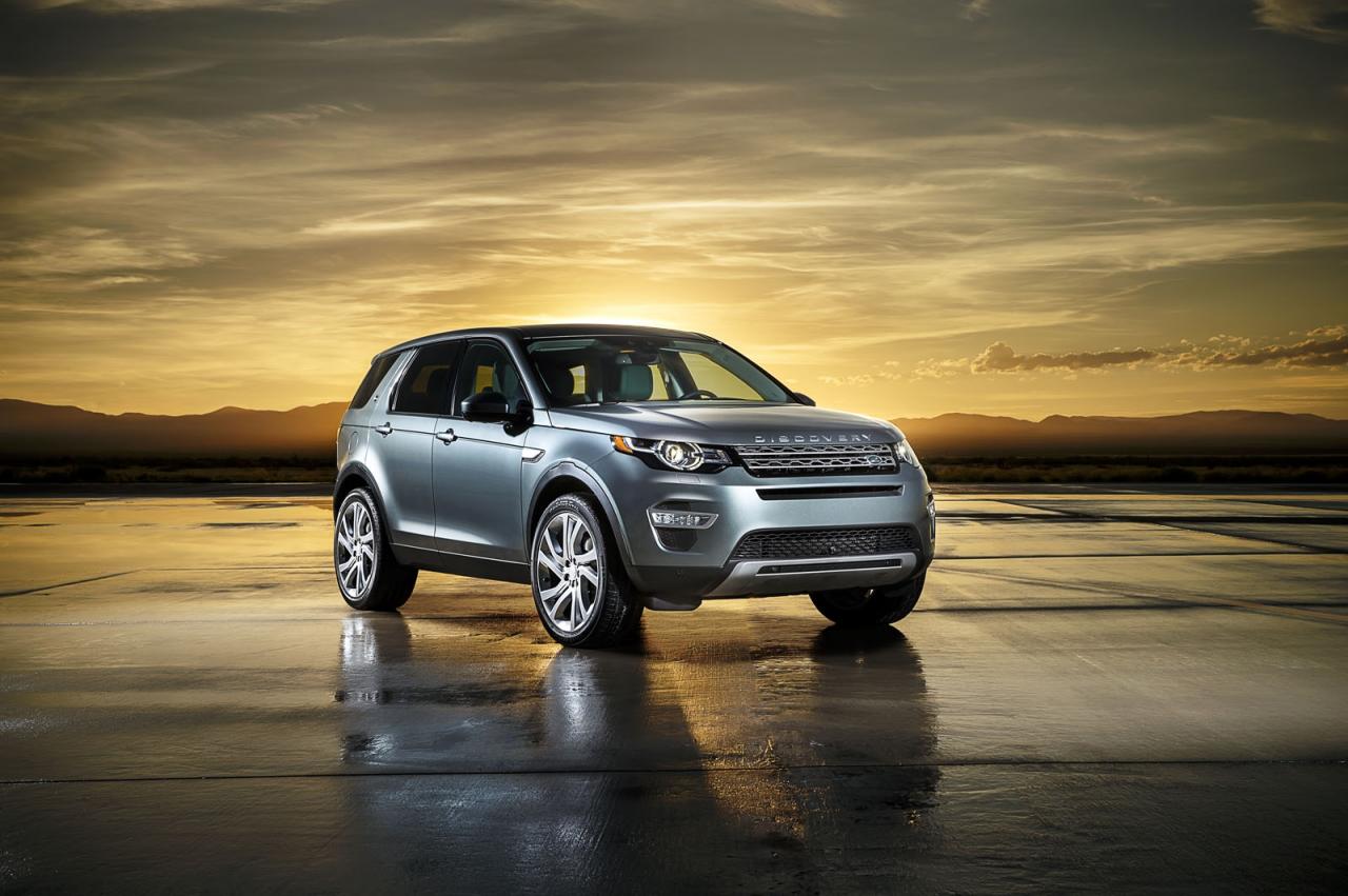 Land Rover Discovery Sport - Foto ufficiali