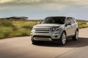 Land Rover Discovery Sport - Foto ufficiali - 10