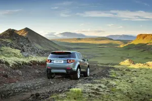 Land Rover Discovery Sport - Foto ufficiali - 22