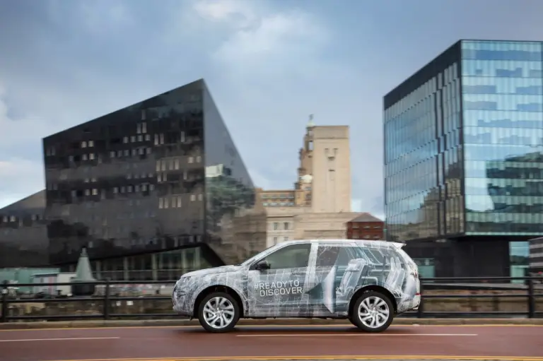 Land Rover Discovery Sport MY 2015 - Prime foto teaser - 1