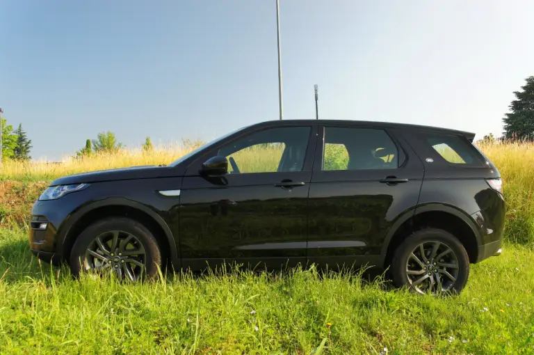 Land Rover Discovery Sport - Prova su strada - 24