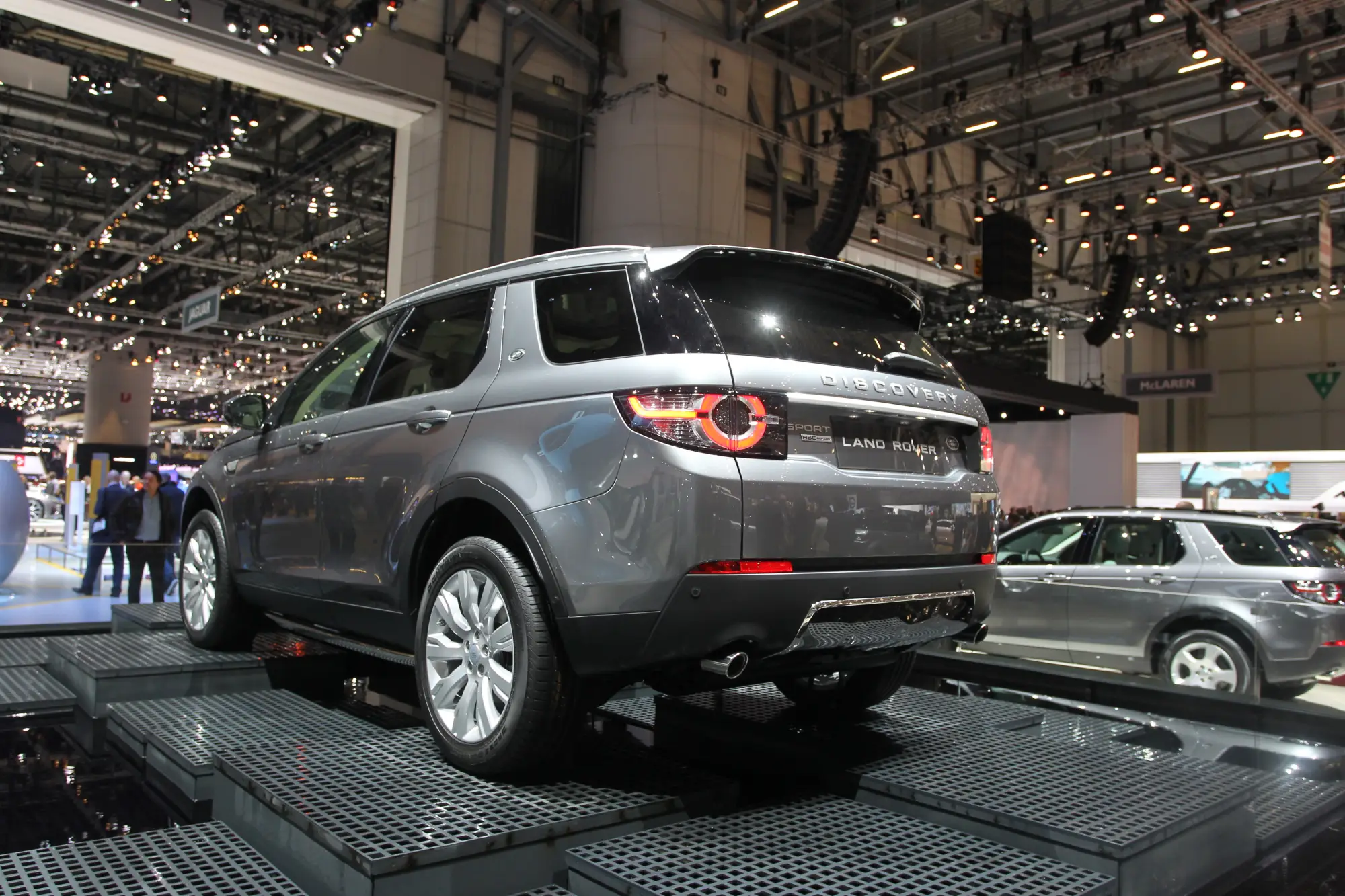 Land Rover Discovery Sport - Salone di Ginevra 2016 - 1