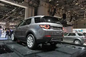 Land Rover Discovery Sport - Salone di Ginevra 2016