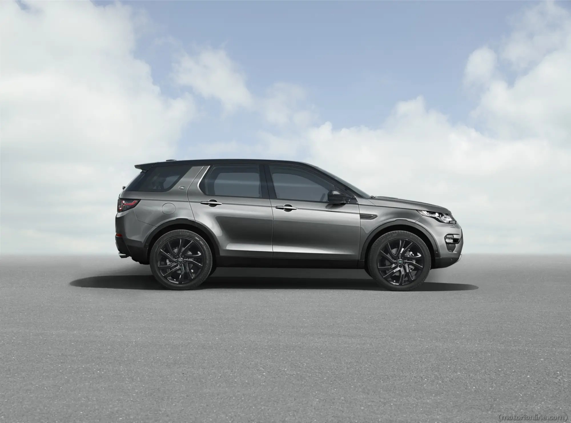 Land Rover Discovery Sport - 6