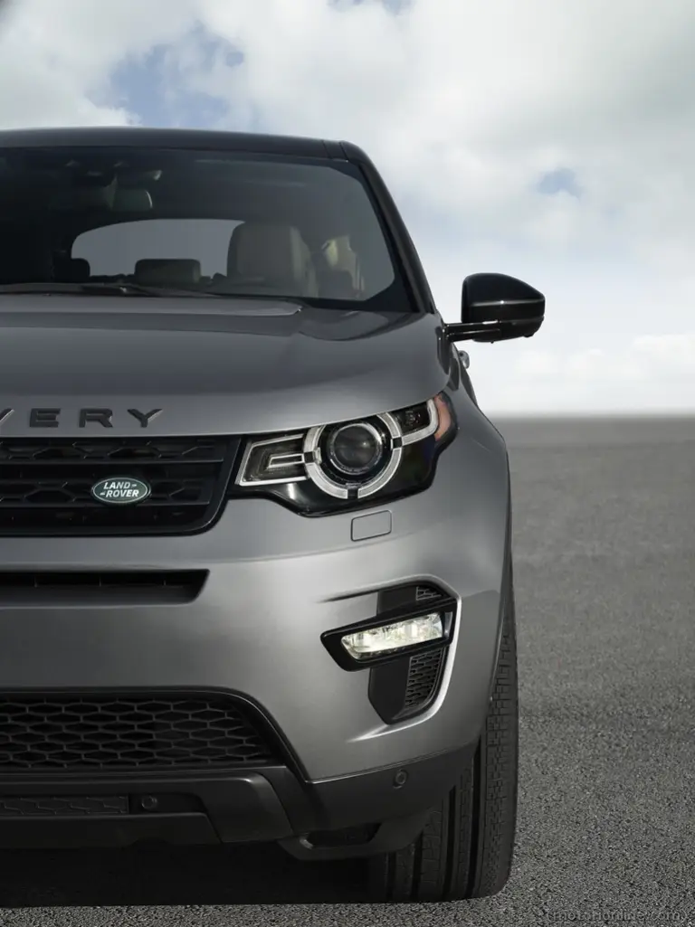 Land Rover Discovery Sport - 13