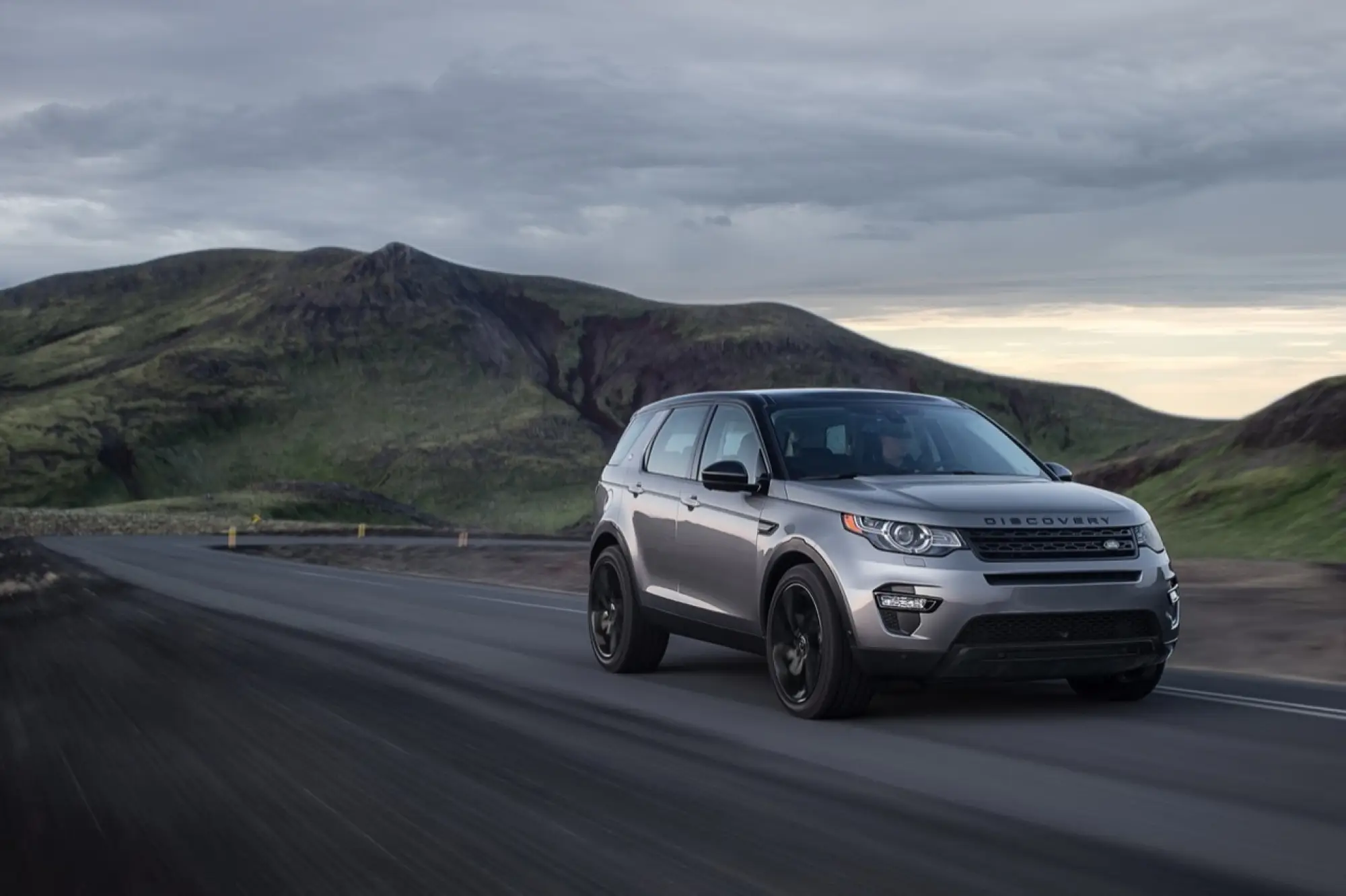 Land Rover Discovery Sport - 44