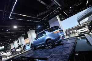 Land Rover Discovery SVX - Salone di Francoforte 2017 - 5